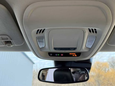 Used 2022 Buick Envision Preferred image 26