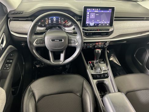 Used 2022 Jeep Compass Latitude w/ Convenience Group AWD/4WD image 21