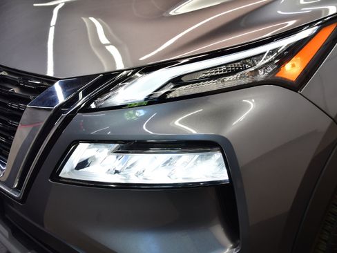 Used 2023 Nissan Rogue SV AWD/4WD image 31