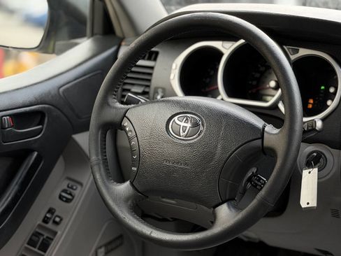 Used 2003 Toyota 4Runner Sport AWD/4WD image 16