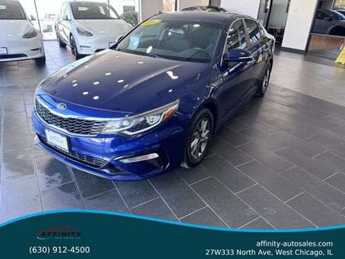 Used 2019 Kia Optima LX image 1