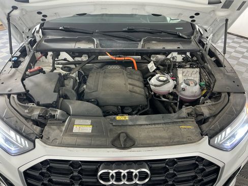 Used 2021 Audi Q5 e Prestige w/ Prestige Package AWD/4WD image 22
