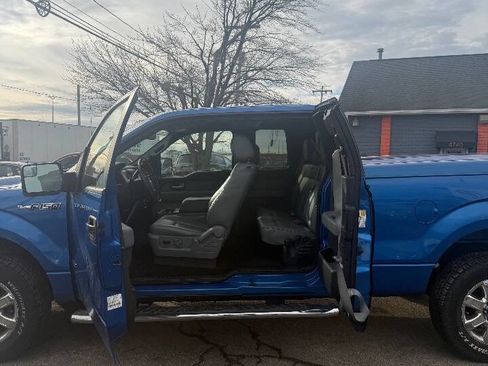 Used 2014 Ford F150 XLT w/ Equipment Group 302A Luxury image 9