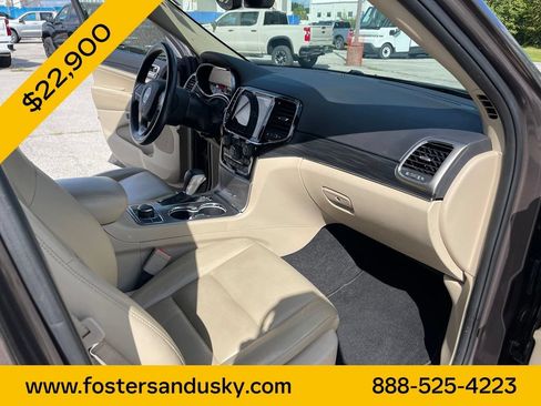 Used 2020 Jeep Grand Cherokee Limited AWD/4WD image 19
