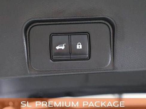 Used 2023 Nissan Rogue SL w/ SL Premium Package FWD image 15