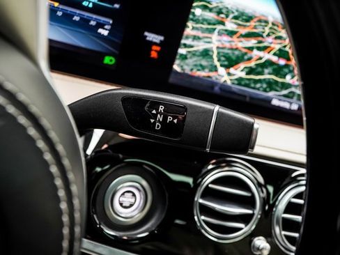 Used 2019 Mercedes-Benz Maybach S 650 image 34