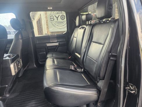 Used 2017 Ford F250 Lariat w/ Lariat Ultimate Package image 11