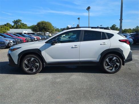 Used 2024 Subaru Crosstrek 2.5i Limited w/ Crosstrek Mirror Package image 7