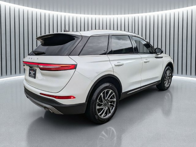 Used 2022 Lincoln Corsair FWD image 4