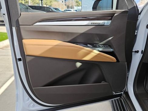 New 2026 Cadillac Escalade ESV Luxury w/ Touring Package image 23