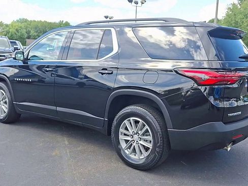 Certified 2023 Chevrolet Traverse LT image 3