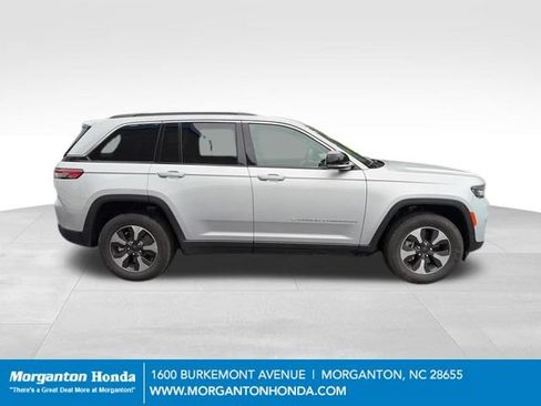 Used 2024 Jeep Grand Cherokee Limited 4xe AWD/4WD image 9