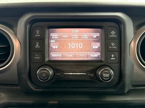 Used 2021 Jeep Wrangler Sport AWD/4WD image 21