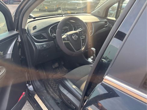 Used 2017 Buick Encore Preferred FWD image 9