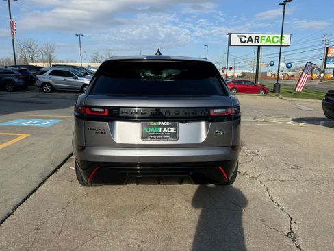 Used 2020 Land Rover Range Rover Velar R-Dynamic S AWD/4WD image 11