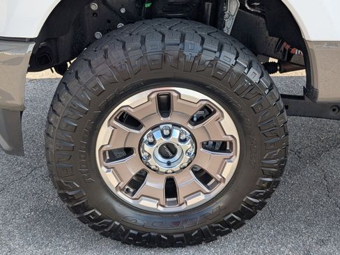 Used 2026 Ford F250 King Ranch w/ FX4 Off-Road Package AWD/4WD image 13