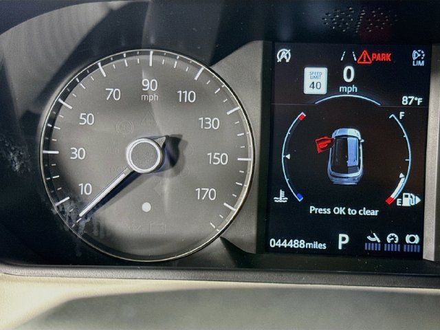 Used 2020 Land Rover Range Rover Velar R-Dynamic S AWD/4WD image 13