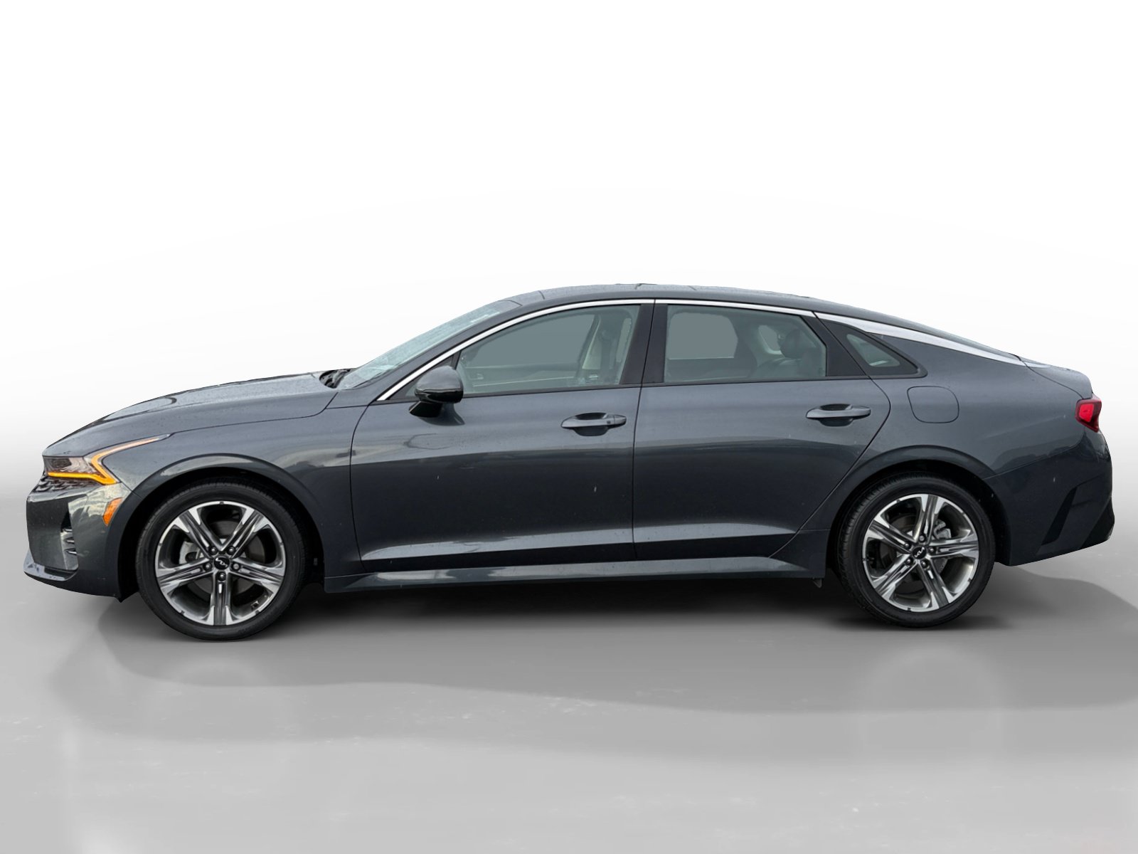 Used 2023 Kia K5 EX FWD image 2