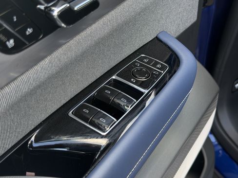 Certified 2026 Cadillac Vistiq Premium Luxury w/ LPO, Floor Liner Package AWD/4WD image 22