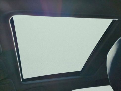 Used 2023 Subaru Forester Limited image 20