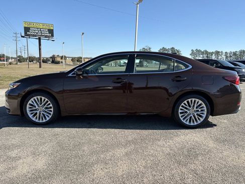 Used 2018 Lexus ES 350 ES 350 w/ Luxury Package w/Wood Trim image 7