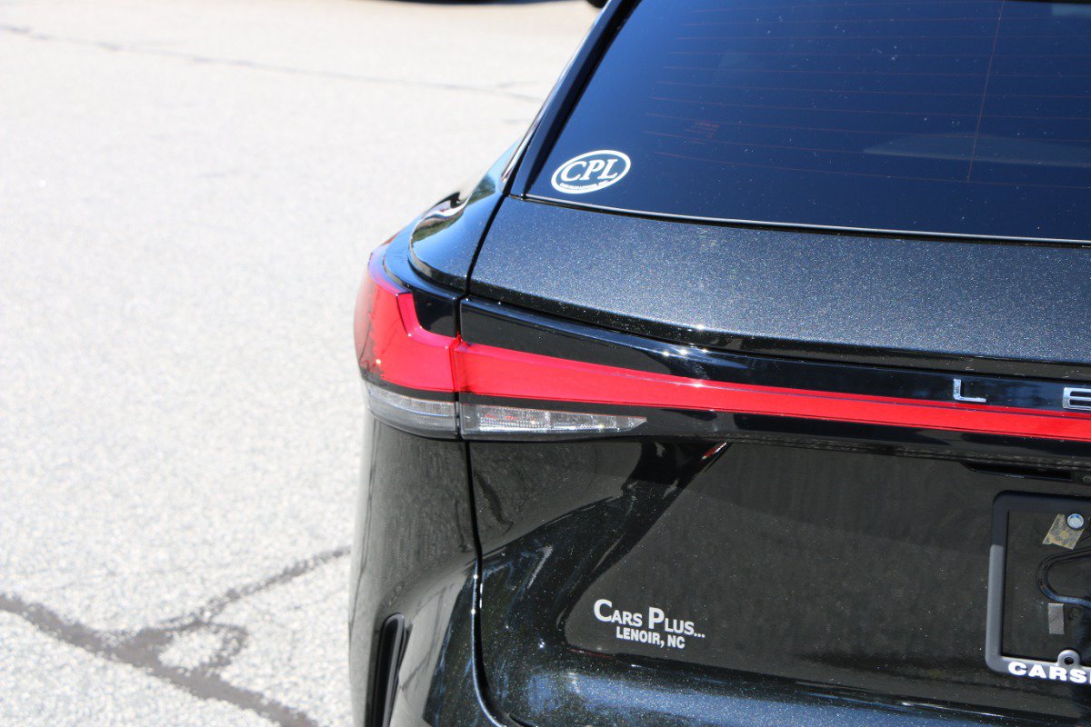 Used 2026 Lexus RX 350h w/ Accessory Package (2T) AWD/4WD image 6
