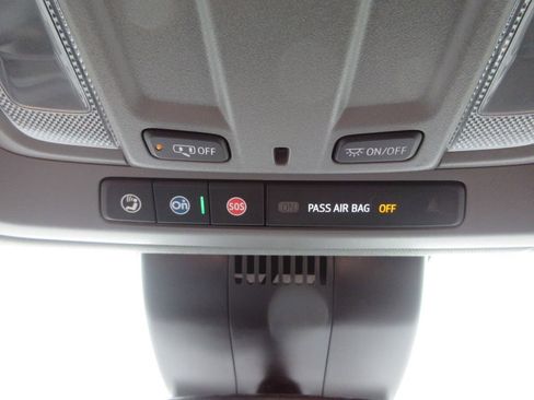 New 2026 Chevrolet Silverado 1500 Custom Trail Boss w/ LPO, Dark Essentials Package image 32