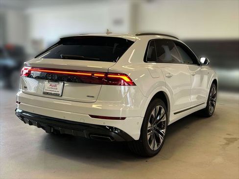 Used 2025 Audi Q8 Premium Plus image 4