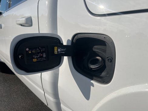 New 2026 RAM 1500 Limited image 17