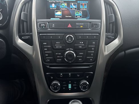 Used 2012 Buick Verano Leather image 35