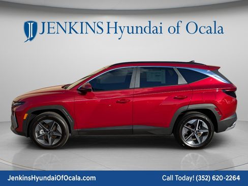 Certified 2025 Hyundai Tucson SEL image 6