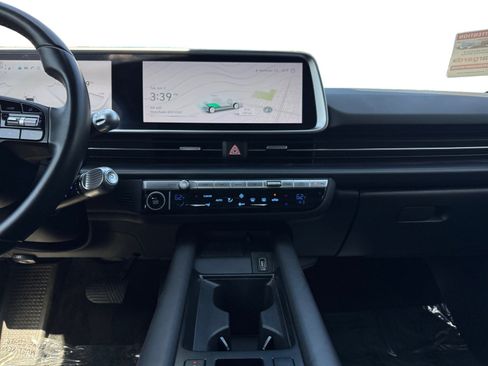 Used 2024 Hyundai Ioniq 6 SEL RWD image 11