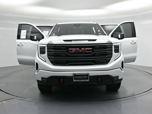 Used 2023 GMC Sierra 1500 AT4 w/ AT4 Premium Package image 31