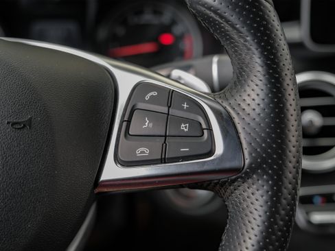 Used 2019 Mercedes-Benz GLC 43 AMG 4MATIC image 18