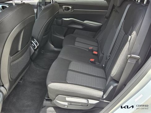 Certified 2026 Kia Sorento LX FWD image 11