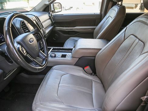 Used 2018 Ford Expedition Limited w/ Equipment Group 302A image 29