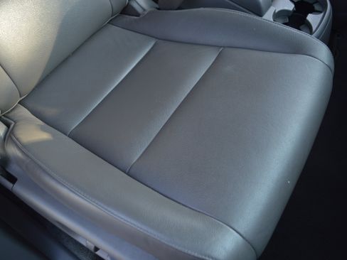 Used 2016 Honda Odyssey Touring Elite image 36