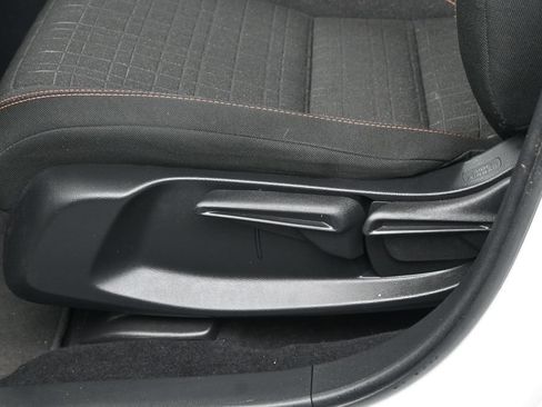 Certified 2024 Honda HR-V Sport image 21