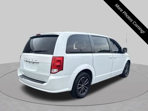Used 2018 Dodge Grand Caravan GT FWD image 5