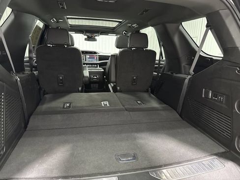 Used 2023 GMC Yukon Denali AWD/4WD image 37