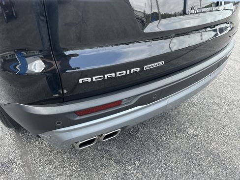 Used 2025 GMC Acadia Elevation AWD/4WD image 5