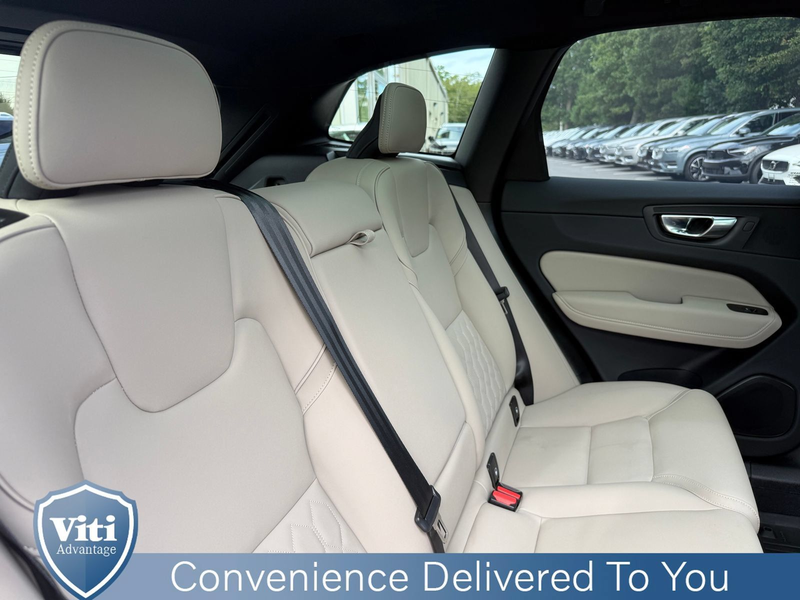 Used 2026 Volvo XC60 B5 Plus w/ Protection Package Premier AWD/4WD image 27