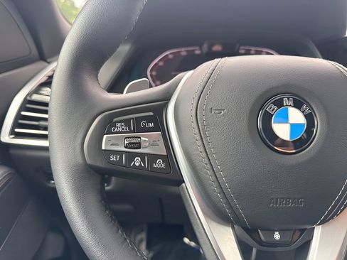 Used 2022 BMW X5 xDrive40i AWD/4WD image 28