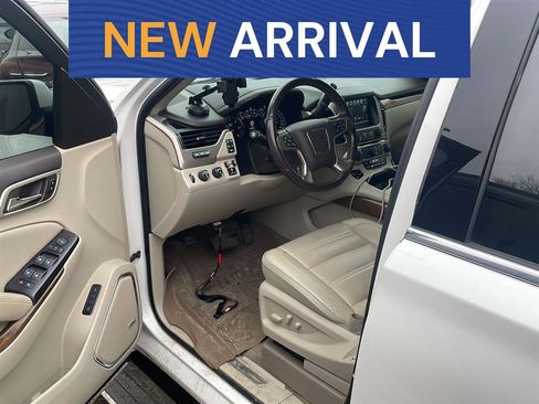 Used 2020 GMC Yukon XL Denali w/ Denali Ultimate Package image 1