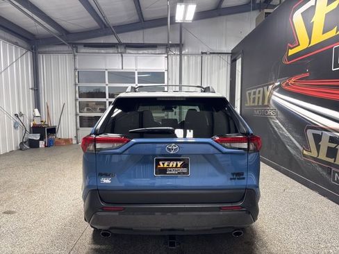Used 2023 Toyota RAV4 TRD Off-Road image 21