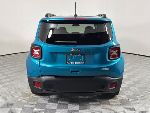 Used 2020 Jeep Renegade Latitude FWD image 5