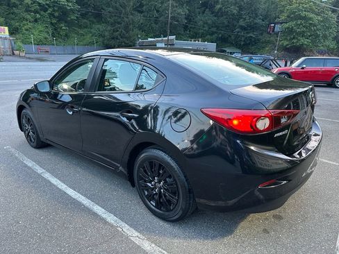 Used 2016 MAZDA MAZDA3 i Sport FWD image 7