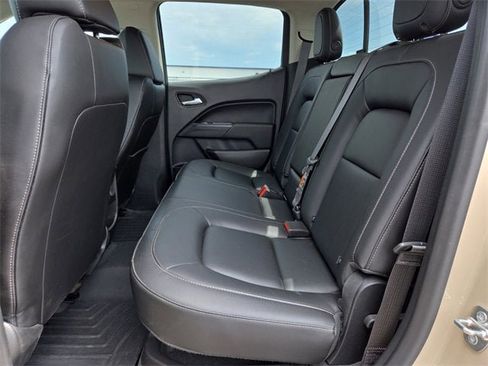 Used 2022 Chevrolet Colorado ZR2 image 11