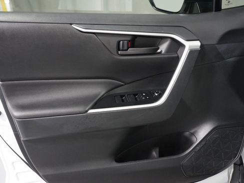 Certified 2024 Toyota RAV4 LE image 28