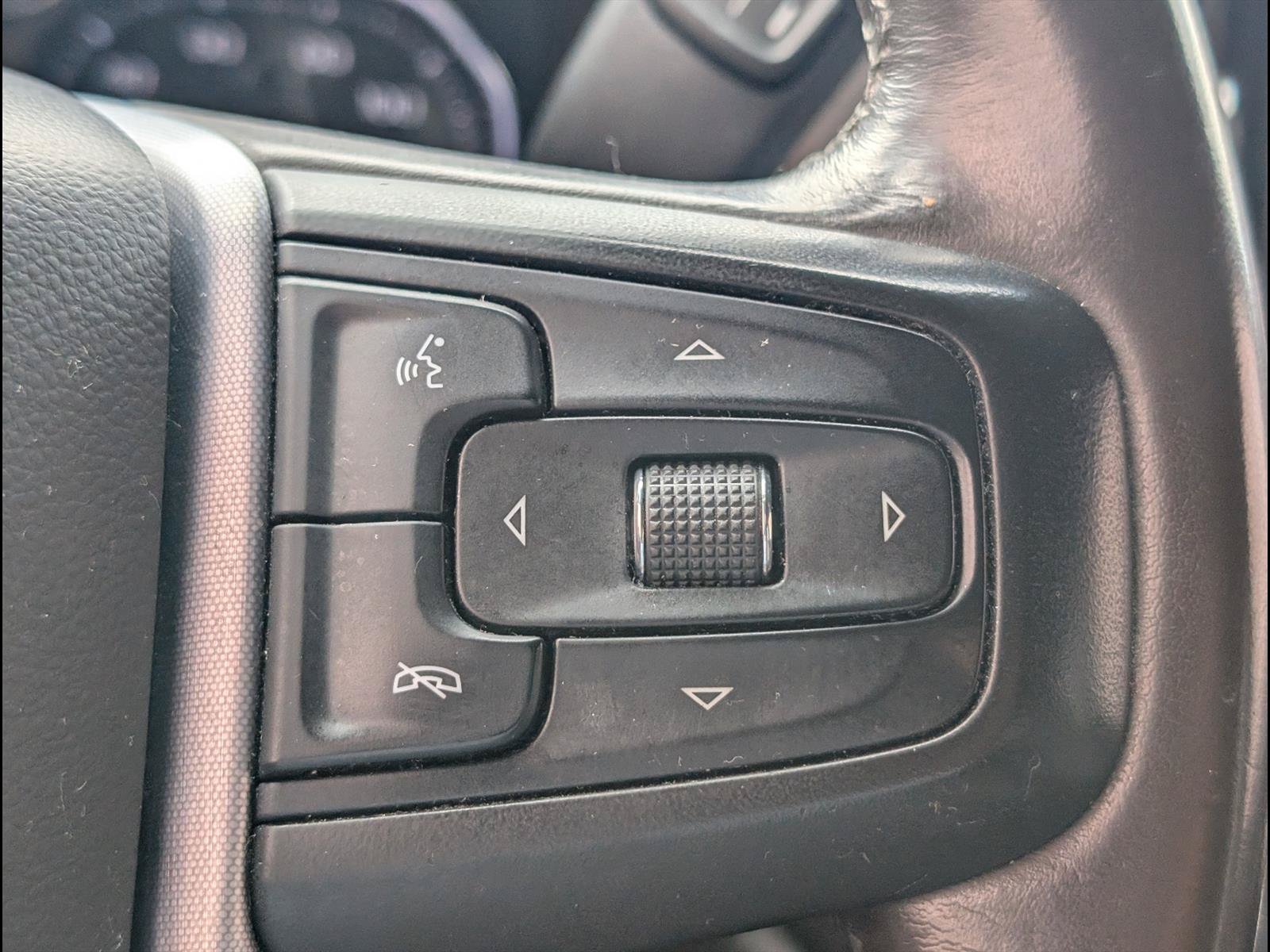 Used 2019 GMC Sierra 1500 SLE w/ Trailering Package RWD image 16